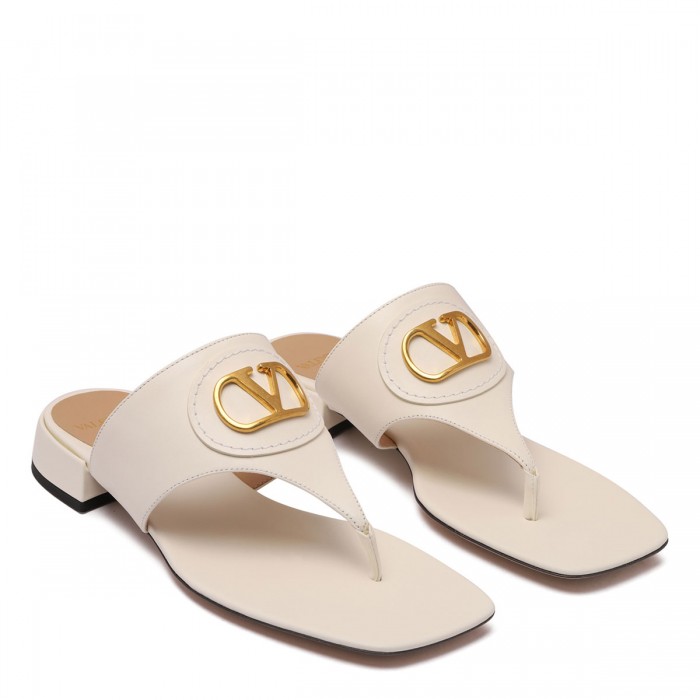 Le Noir Cortina VLogo Signature Thong Sandals