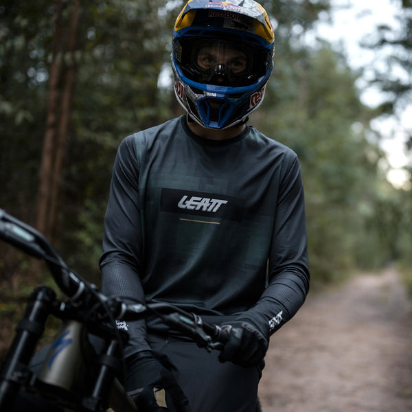 Leatt Ride Kit MTB Gravity 1.0 - Szymon Godziek