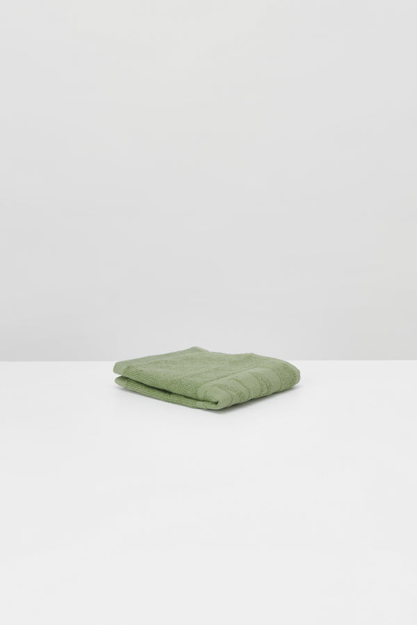 lee mathews Baina Agnes Face Cloth