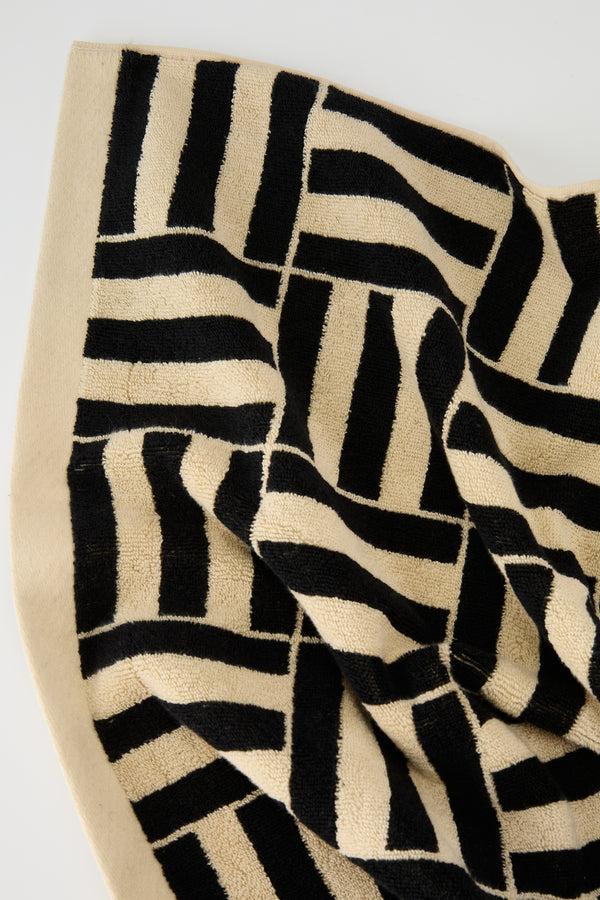 Lee Mathews Baina Willis Pool Towel