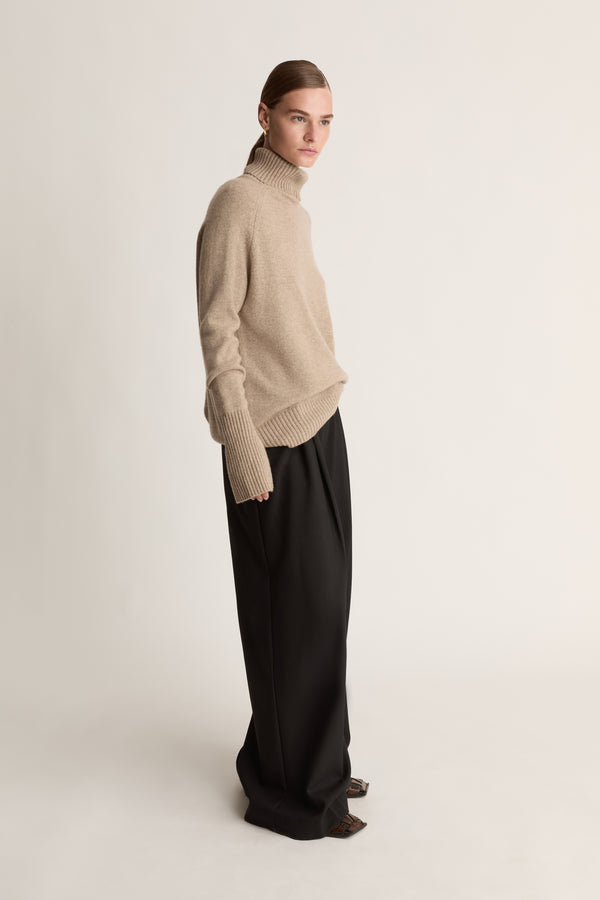 lee mathews Cashmere Turtleneck