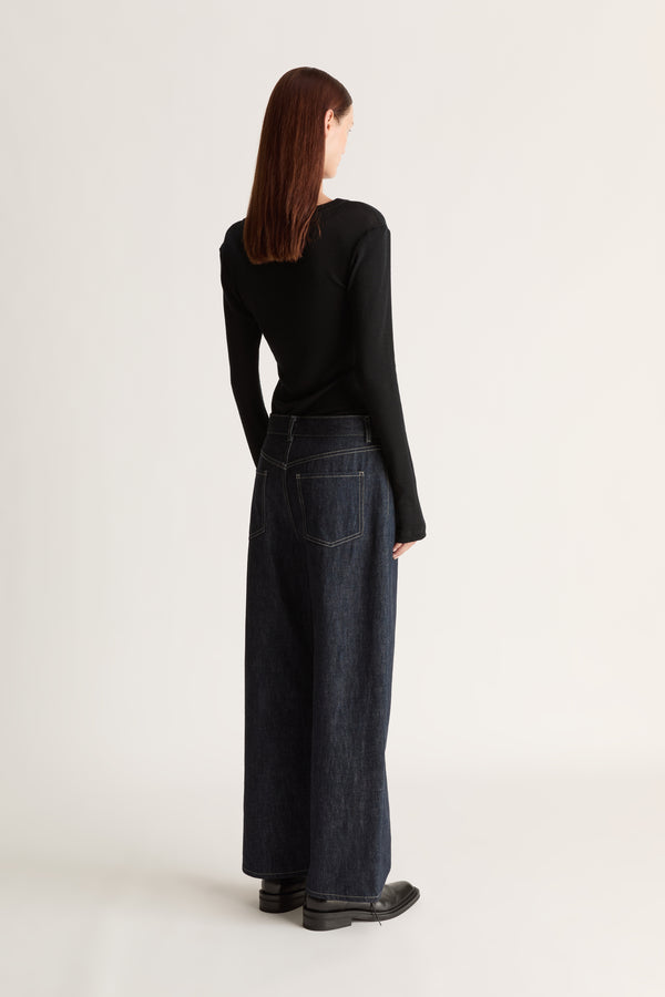 Lee Mathews Leo Jean