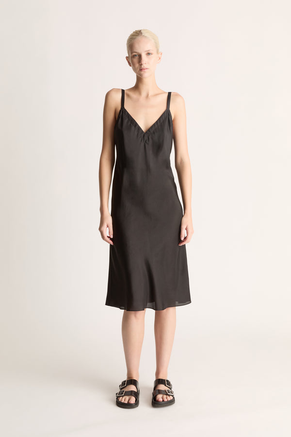 lee mathews Molly Slip