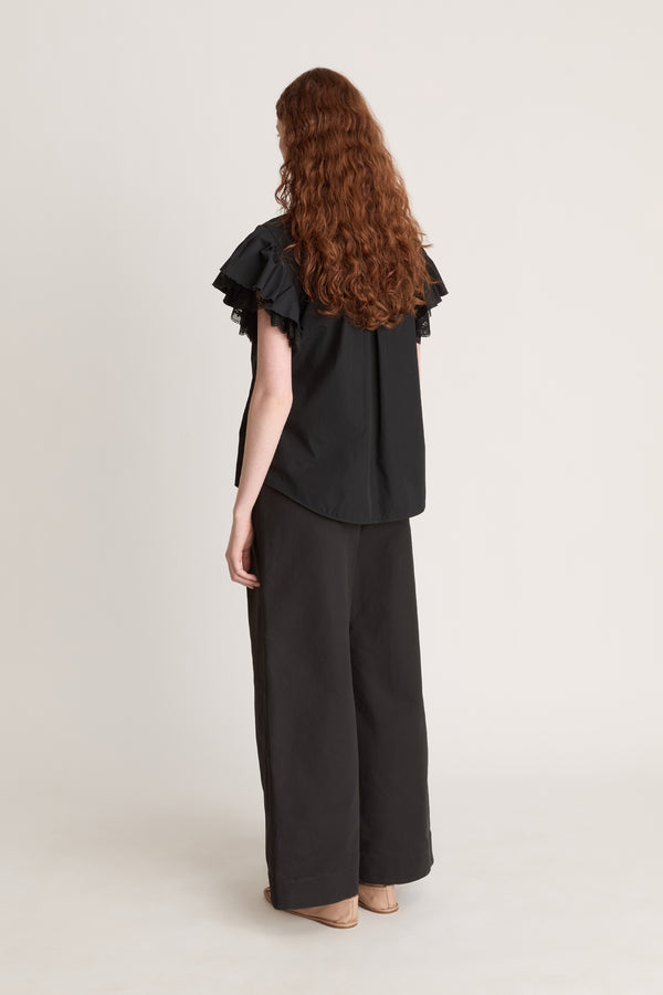 Lee Mathews Tari Top