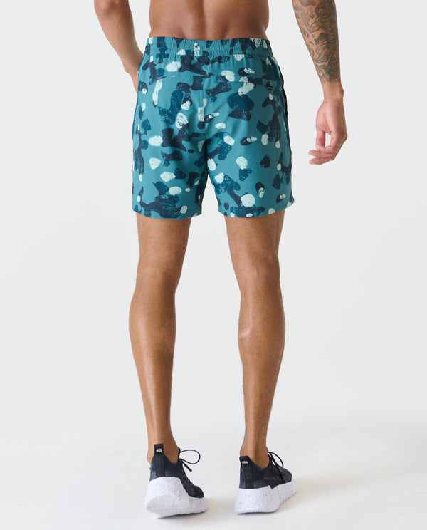 Legends Bishop Short Distressed Camo Marine