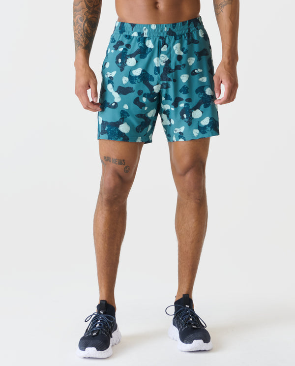 legends Bishop Short Distressed Camo Marine