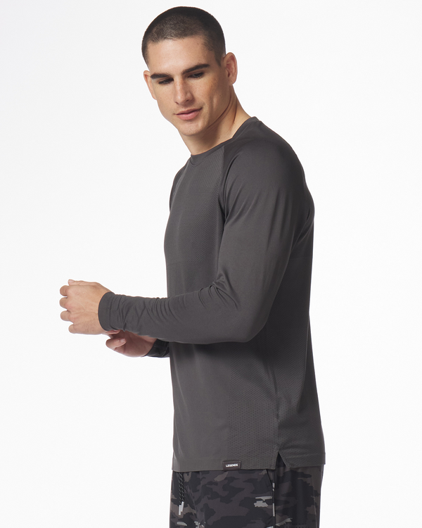 Legends Dash LS Tee Charcoal