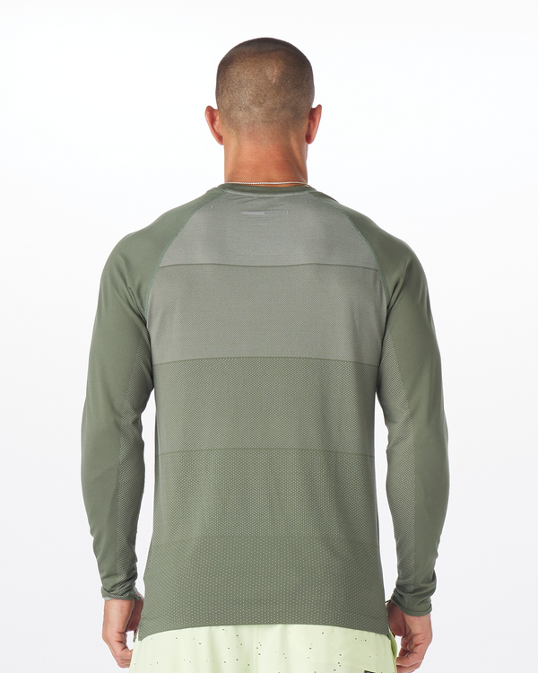 Legends Dash LS Tee Hunter Green