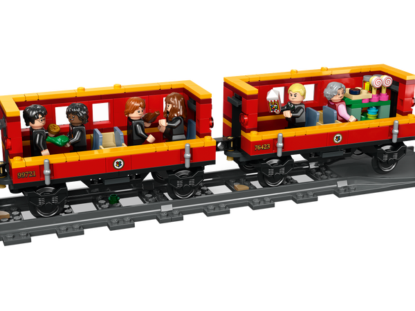 Lego Hogwarts Express ™ Train Set With Hogsmeade Station™