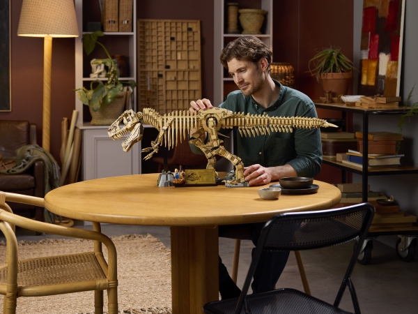 Lego Dinosaur Fossils: Tyrannosaurus Rex