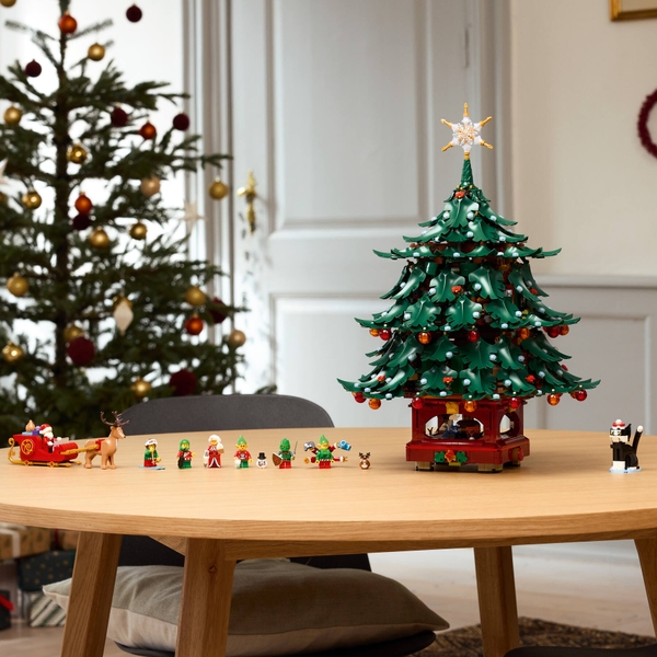 Lego Family Christmas Tree