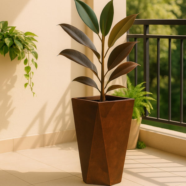 Leisure Mod Aloe Tapered Square Fiberstone And MGO Clay Planter For Indoor And Outdoor