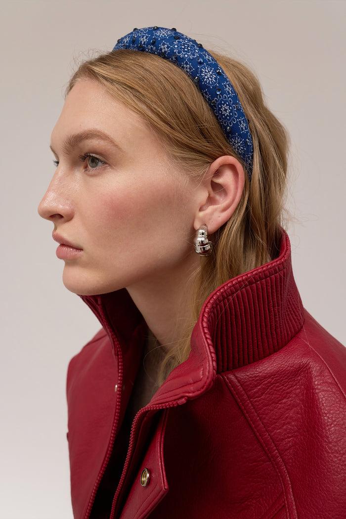 Lelet Ny Glossy Croissant Hoop Earrings Gold