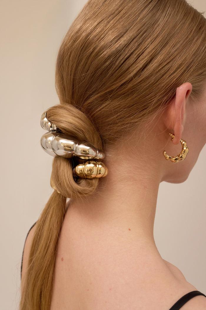 Lelet Ny Glossy Croissant Hoop Earrings Gold