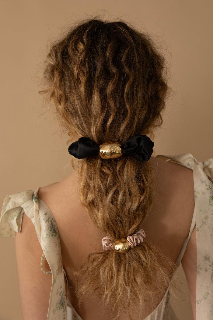 Lelet Ny Inara Pendant Scrunchie Black