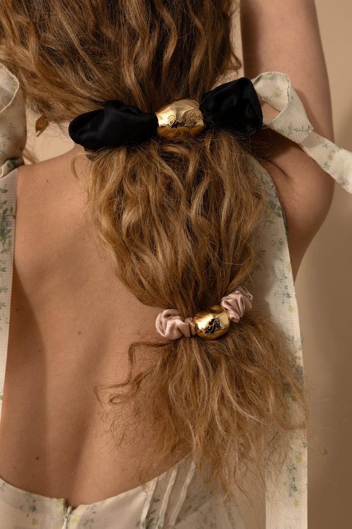 Lelet Ny Inara Pendant Scrunchie Black