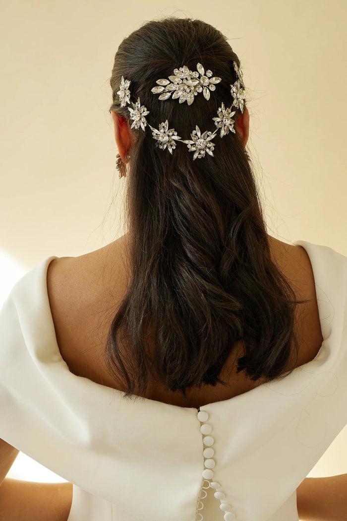 Lelet Ny Zoey Crystal Vee Halo