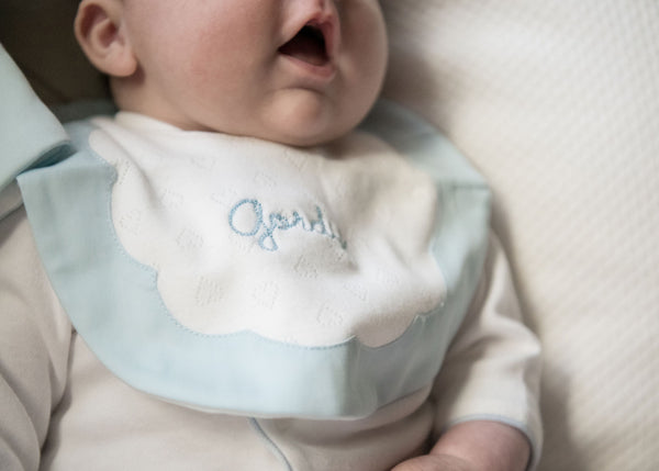 Lenora BABY SCALLOPED HEART COTTON KNIT BIB & BURP SET