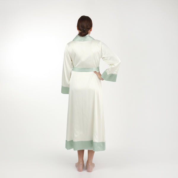 Lenora BIRDIE SATIN ROBE