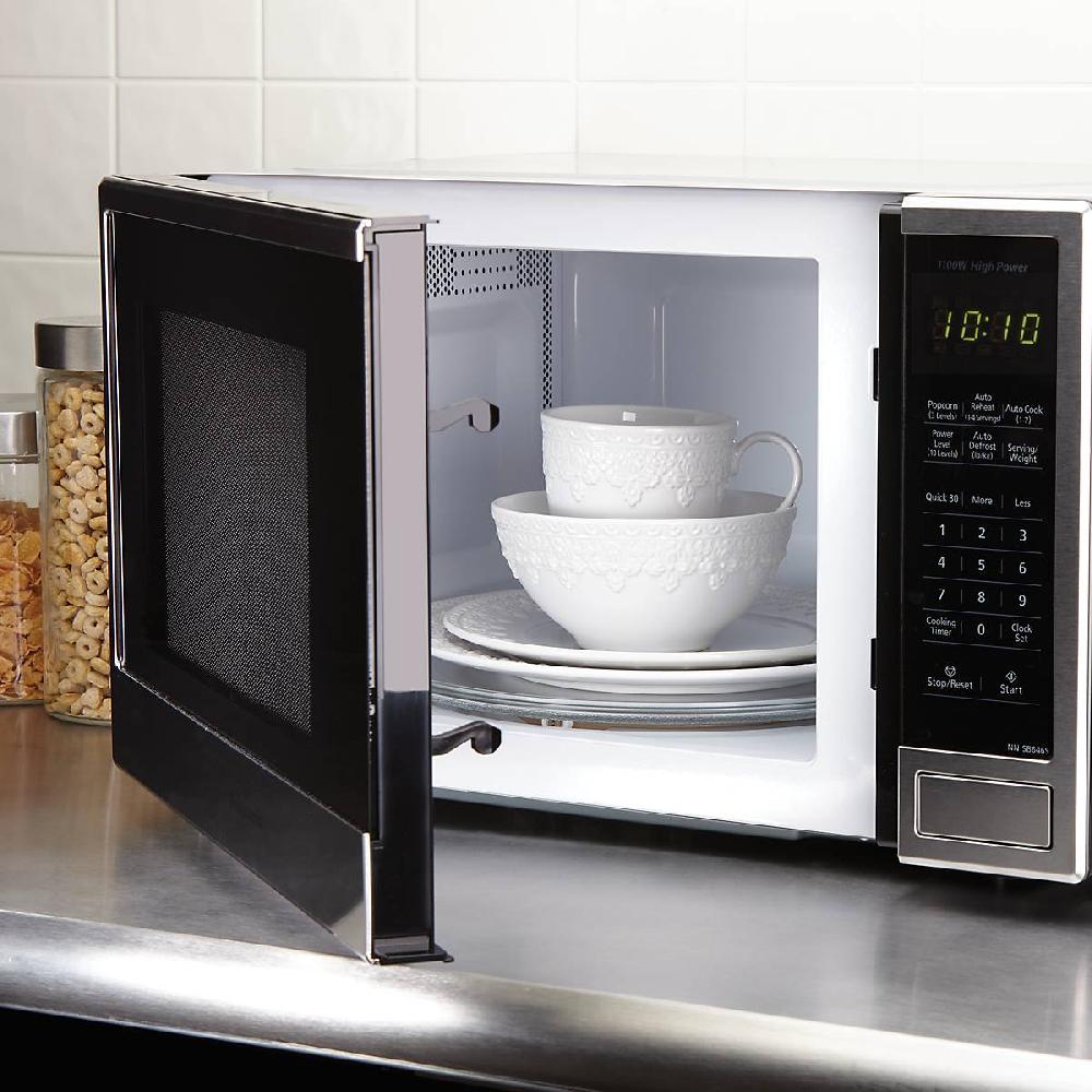 Lenox Chelse Muse Fleur White 12-Piece Dinnerware Set