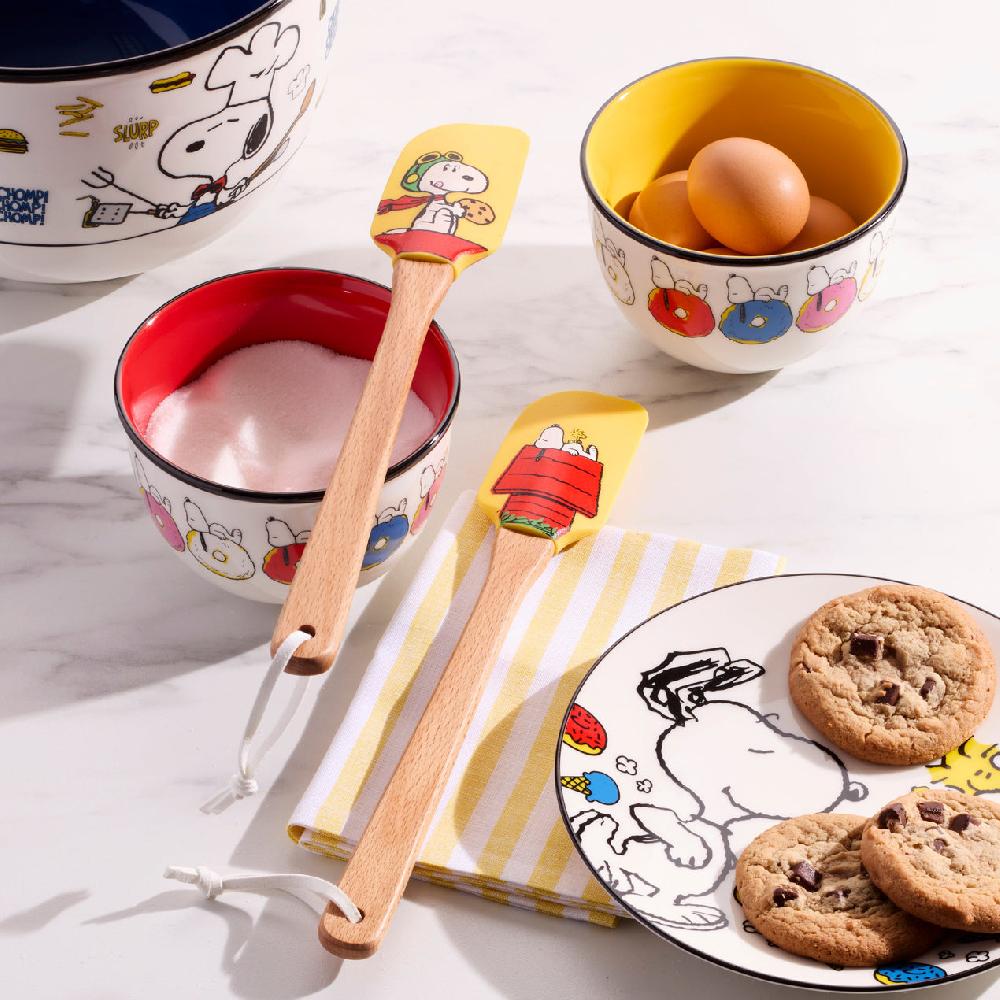 Lenox Chef Snoopy Yellow Spatulas - Set Of 2