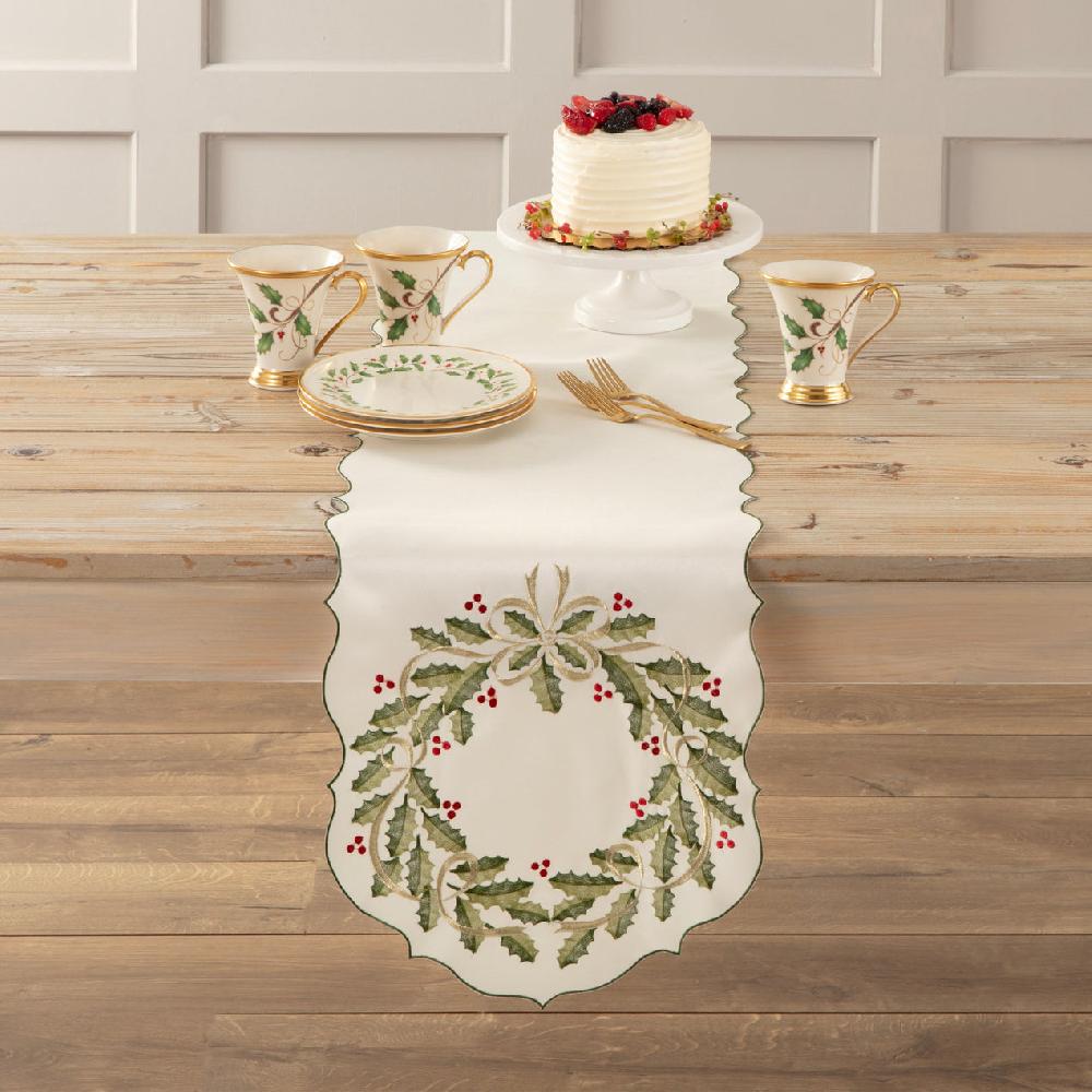 Lenox Holiday Nouveau Wreath 14X72 Table Runner