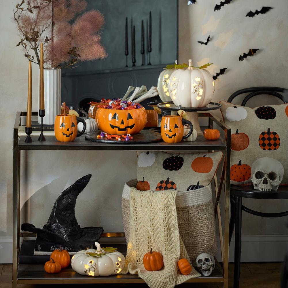 Lenox Pierced Lit Pumpkin Round