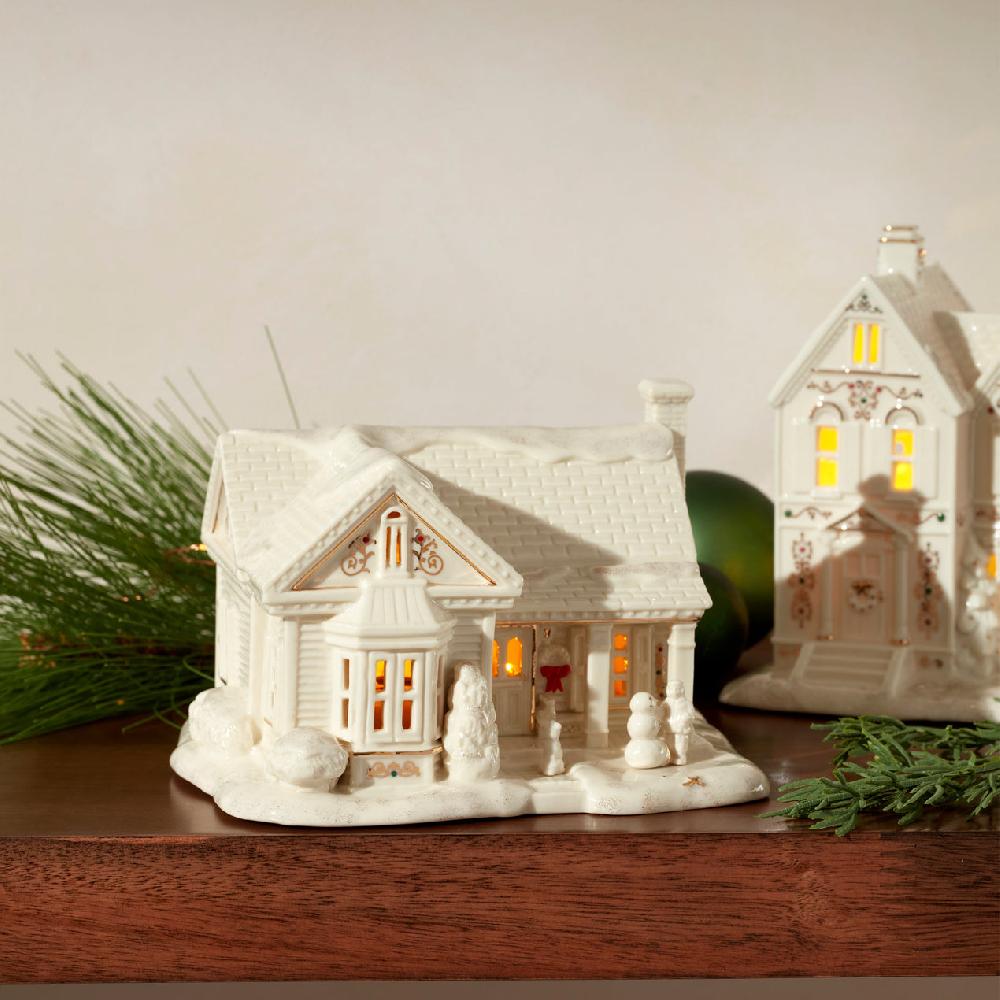 Lenox Mistletoe Park Lit Figurine 3-Piece Starter Set