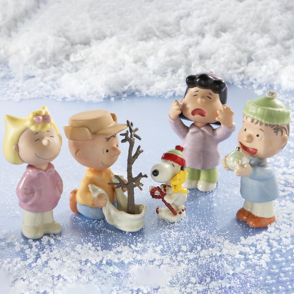 Lenox Peanuts 5-Piece "A Charlie Brown Christmas" Figurine Set