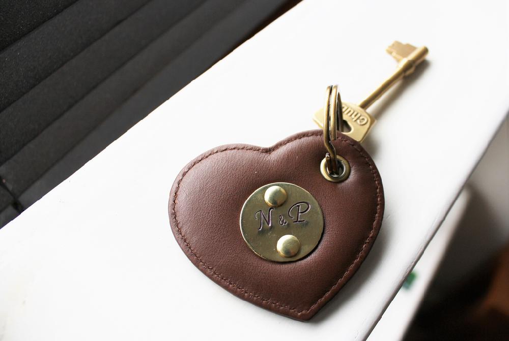 Leonardo Principi Heart Initial Keyring