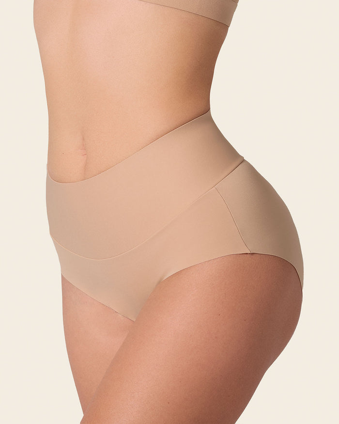 leonisa 3-Pack High-Tech High-Waisted Classic Sculpting Panty
