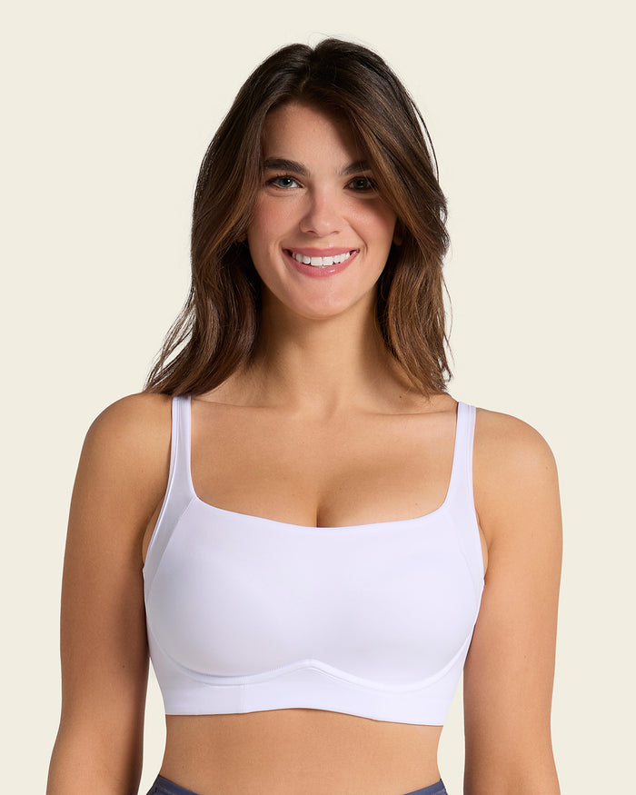 leonisa Everyday Bra + Stripe Undetectable Shaper Panty in White