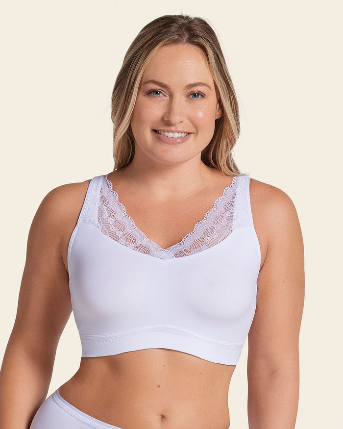 Leonisa Mastectomy Pocketed Lace Trim Wireless Bra