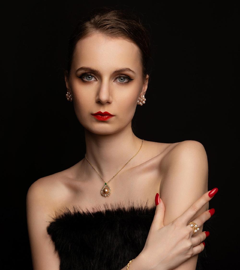 Les Basiles BOUCLES D'OREILLES EUGENIE En Perles D'Akoya Montées Sur Argent Sterling 925