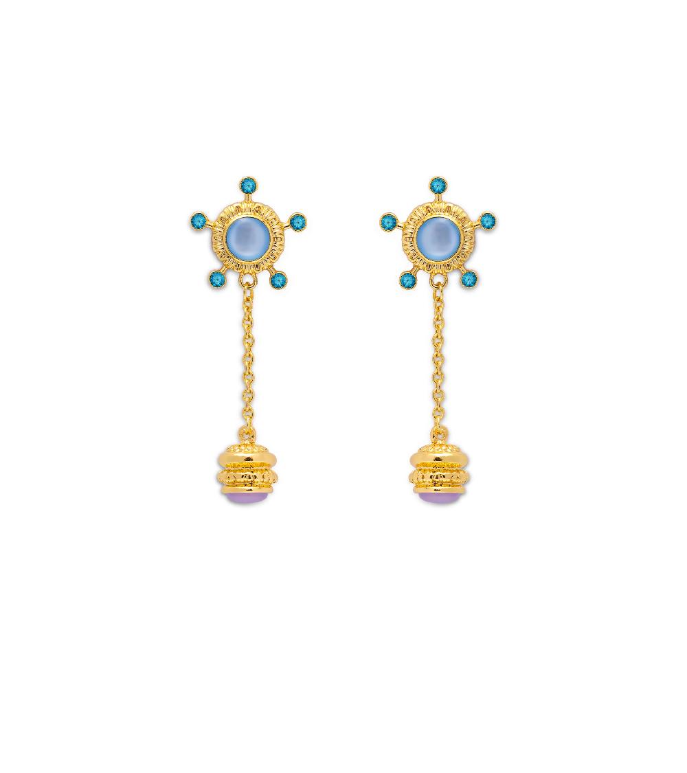 les basiles BOUCLES D'OREILLES NAUTICA En cristaux bleus et roses montés sur laiton plaqué or 18 carats