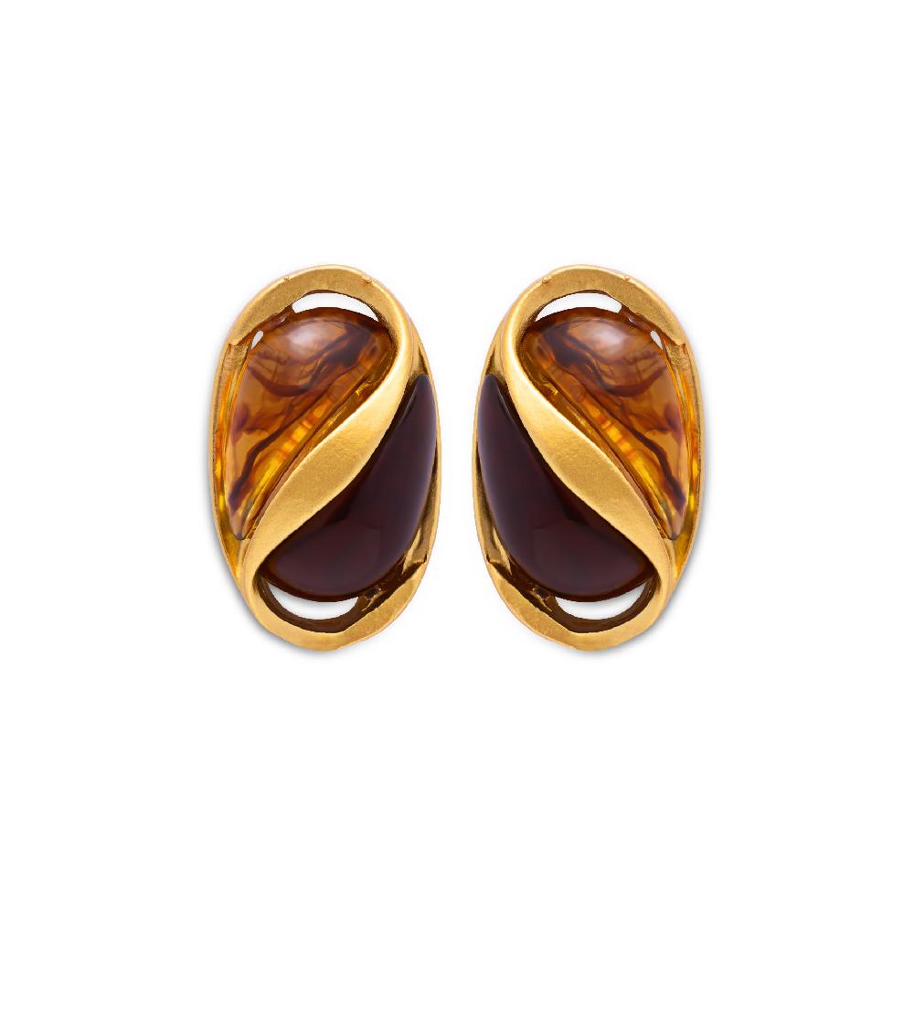 les basiles BOUCLES D'OREILLES SYBILLE En pâte de verre couleur miel encagée dans laiton plaqué or 18 carats