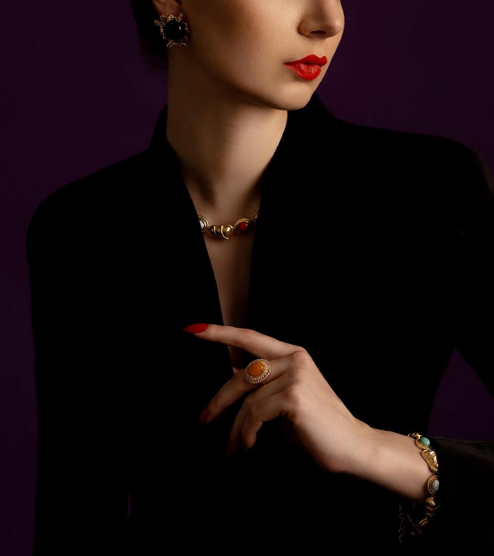 Les Basiles BRACELET ARIEL En Perles Colorées Montées Sur Laiton Plaqué Or 18 Carats