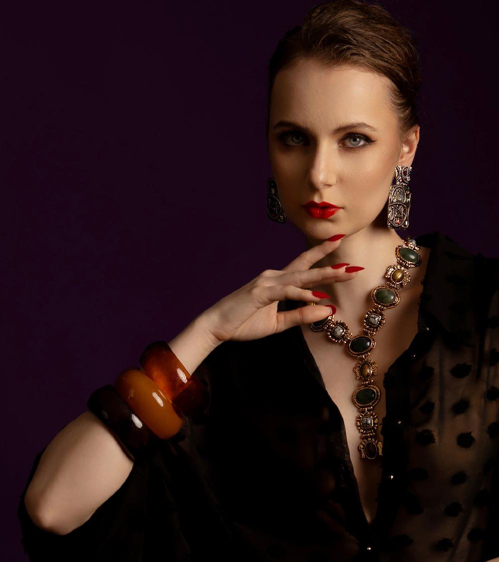 Les Basiles BRACELET MANCHETTE GAIL En Acétate écaillé Brun Et De Forme Organique