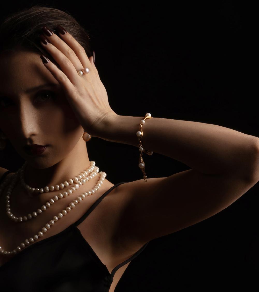 Les Basiles BRACELET PAULA En Perles Akoya Blanches Montées Sur Argent Sterling 925 Plaqué Or 18 Carats