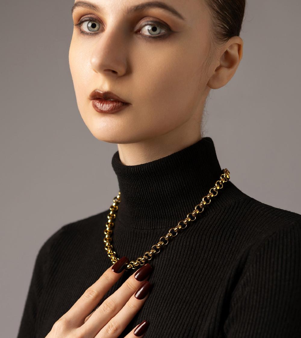 Les Basiles COLLIER GAIA Acier 316 L Plaqué Or 18 Carats