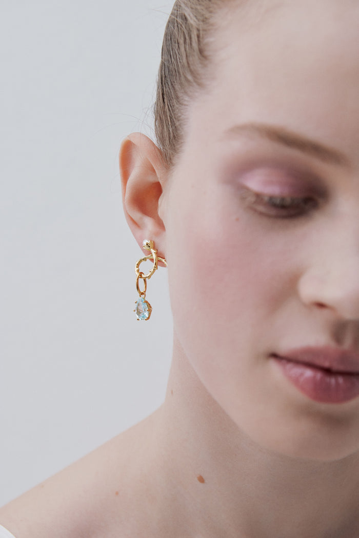 Les Néréides Azure Blue Stone Pendant - Lucidity And Tenacity - Blue