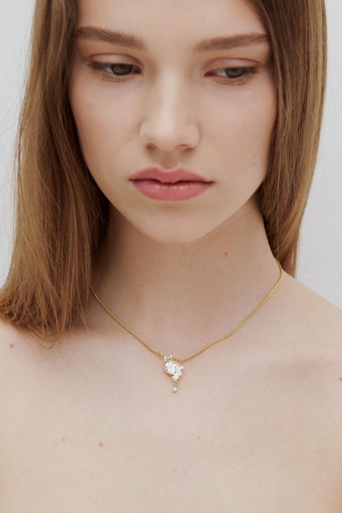 Les Néréides Faceted Stone - Laurel - White Wisteria And Cultured Pearl Necklace - White