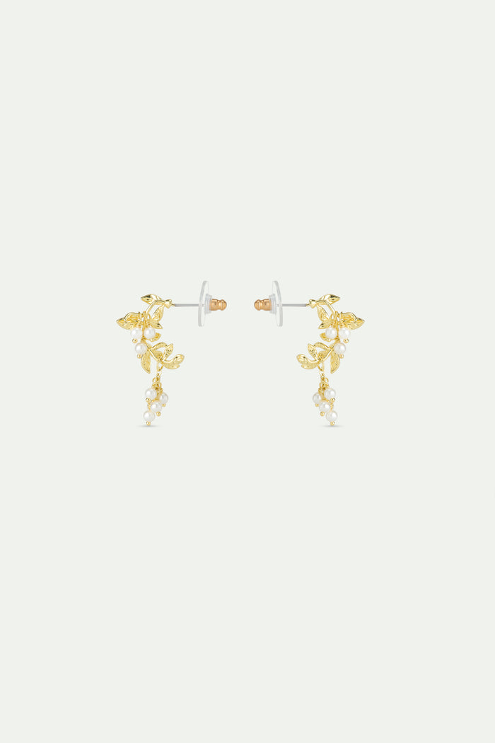les néréides Gold and White Post Earrings with Laurel Arch and Cultured Pearls - White