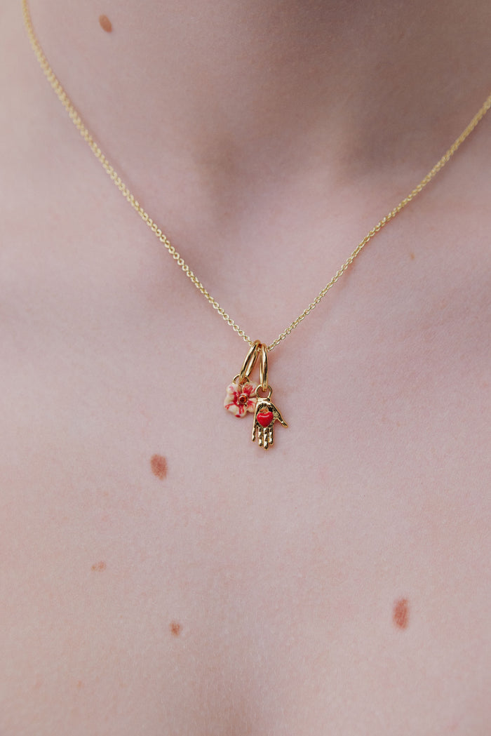 Les Néréides Hand On Heart Pendant - Selflessness And Sincerity - Multicolor