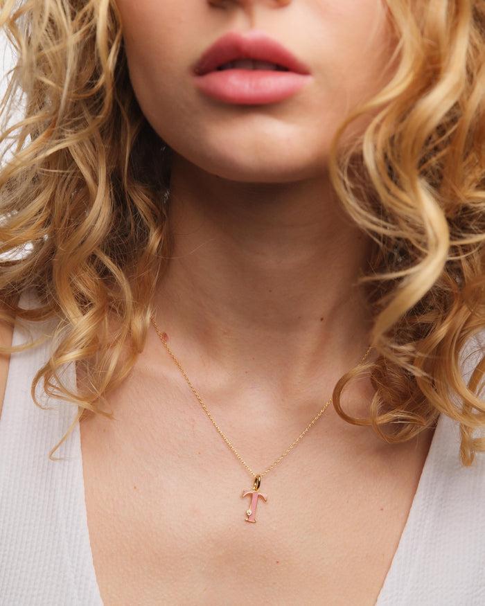 Les Néréides Letter T Pendant Necklace - Pink