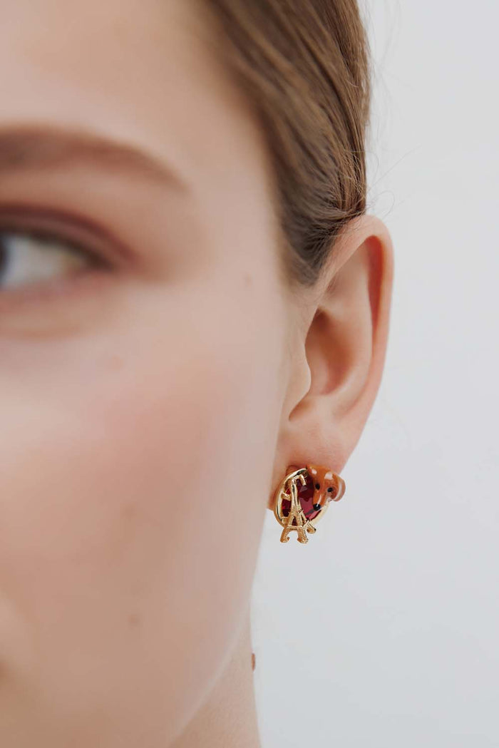 Les Néréides Les Néréides Loves Animals - Dachshund Post Earrings With Eiffel Tower And Garnet Red Stone - Multicolor