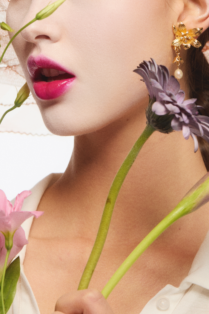 Les Néréides Lily Flower And Cultured Pearl Golden Dangle Earrings - Multicolor