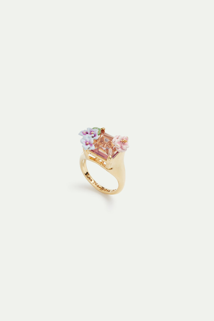 les néréides Lizard Pink Cut Stone and Hydrangea Cocktail Ring - 5.5 (50 mm) / Pink