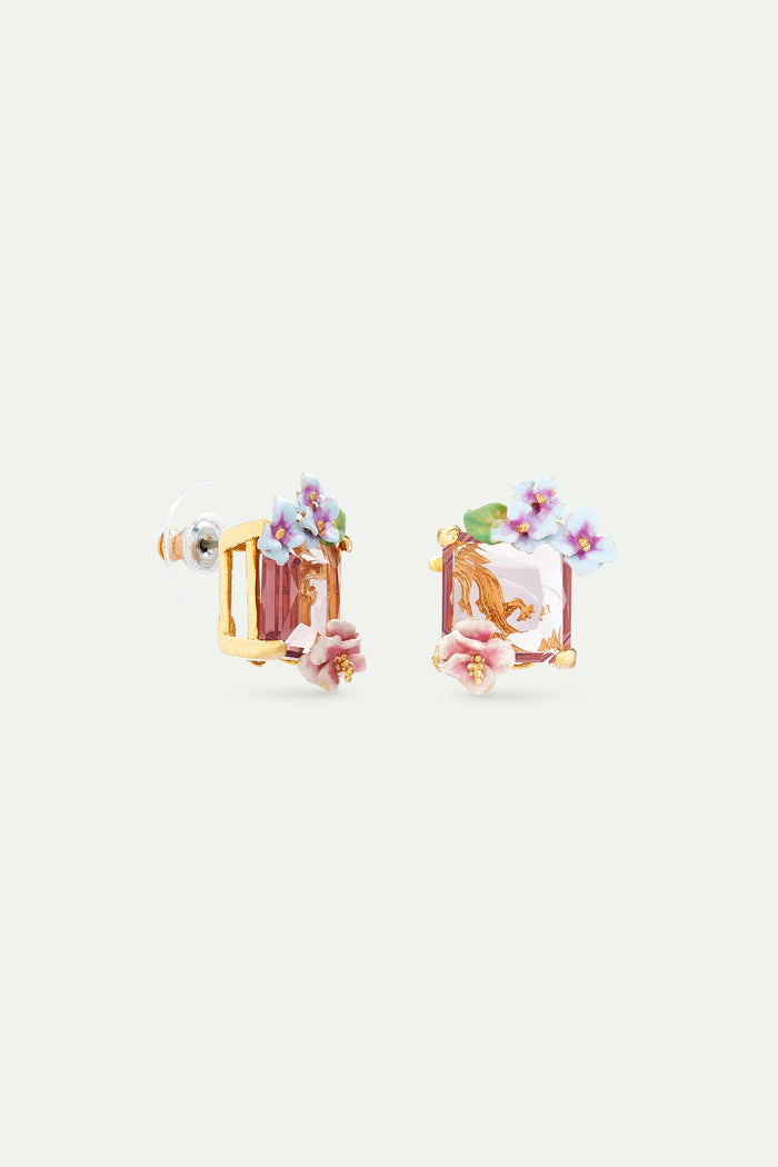 Les Néréides Lizard Post Earrings With Pink Cut Stone And Hydrangea Flowers - Multicolor