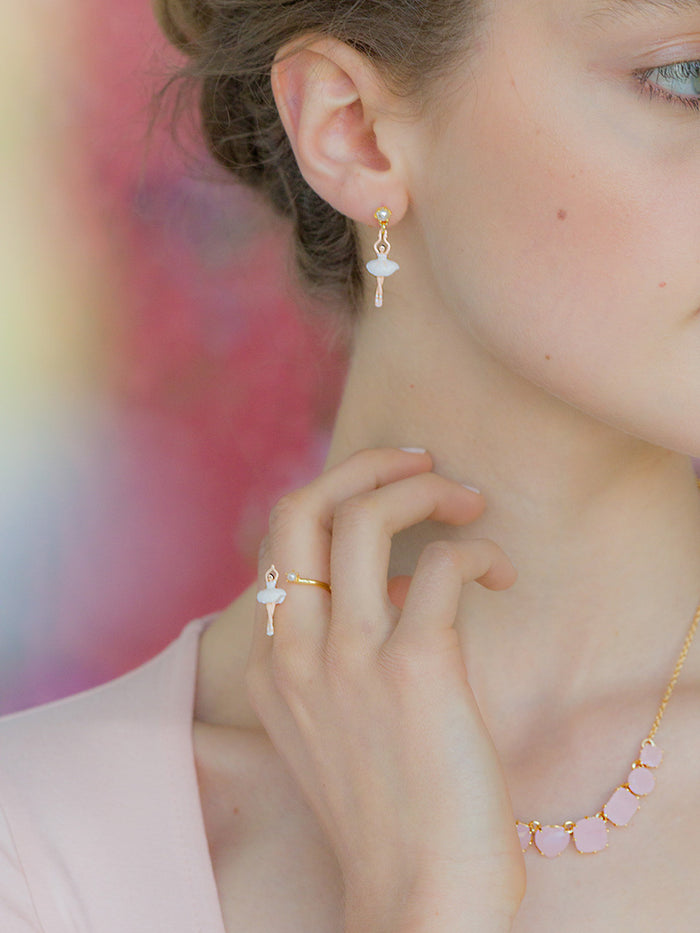 Les Néréides MINI PAS DE DEUX WITH WHITE MINI BALLERINA AND PEARL STUD EARRINGS - White